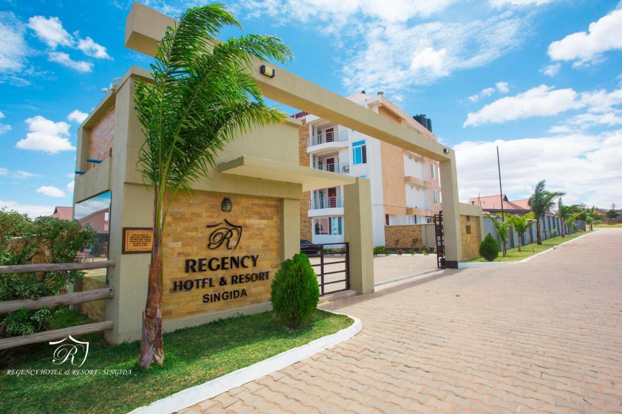 Regency Resort Singida Exteriör bild